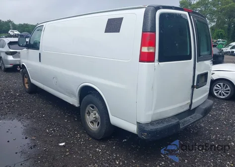 2007 Chevrolet Express Work Van z USA, uszkodzony, nr VIN 1GCFG15X471177057
